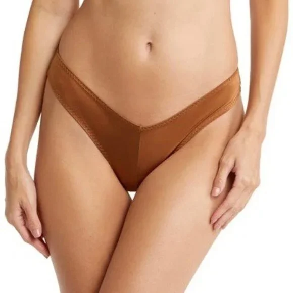 SKIMS Stretch Satin Scoop Neck Bralette + Cheeky Tanga Bronze 3X